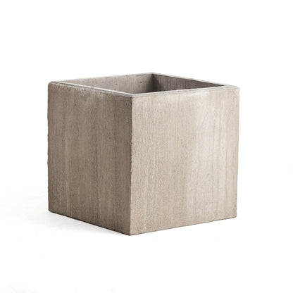 Betoniruukku 600 x 600 mm - Kompakti